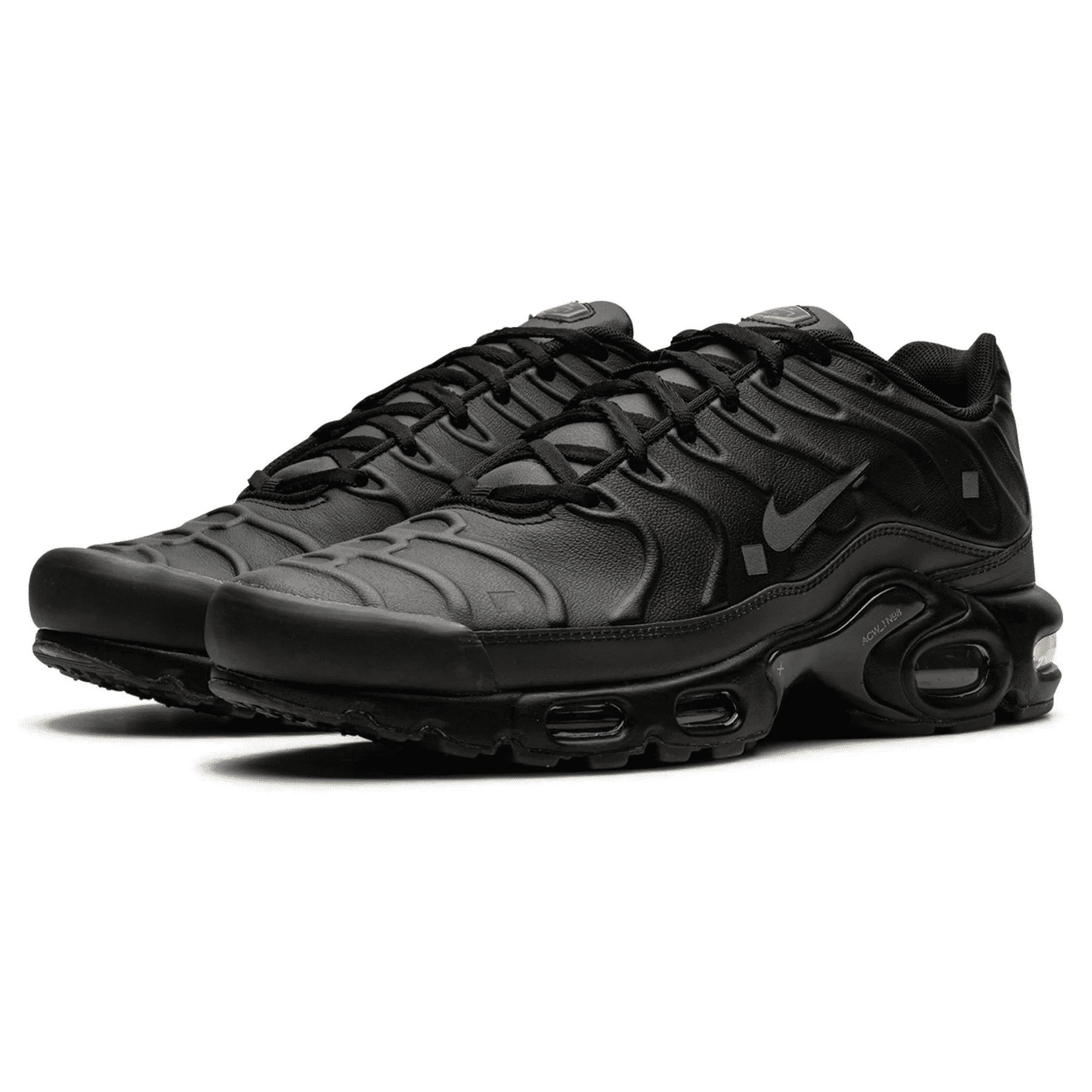 air-max-plus-x-a-cold-wall-black-fd7855-001_2-1.png