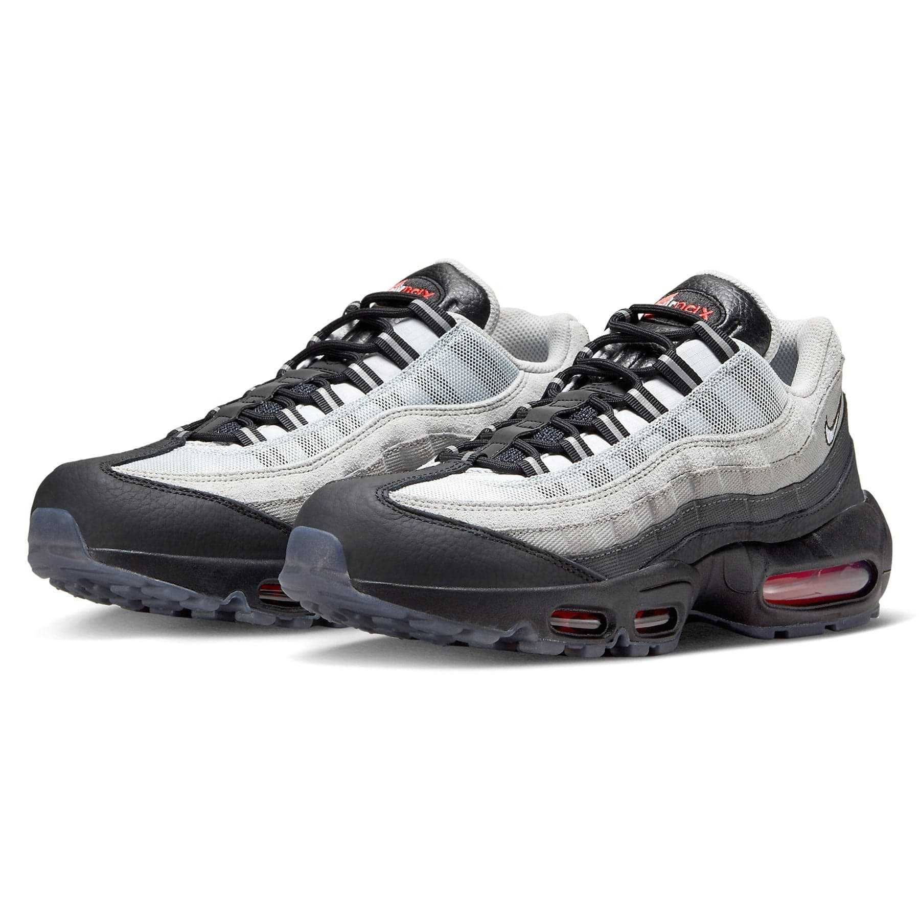 nike-air-max-95-fish-scales-DQ3979-001_2-1.jpg