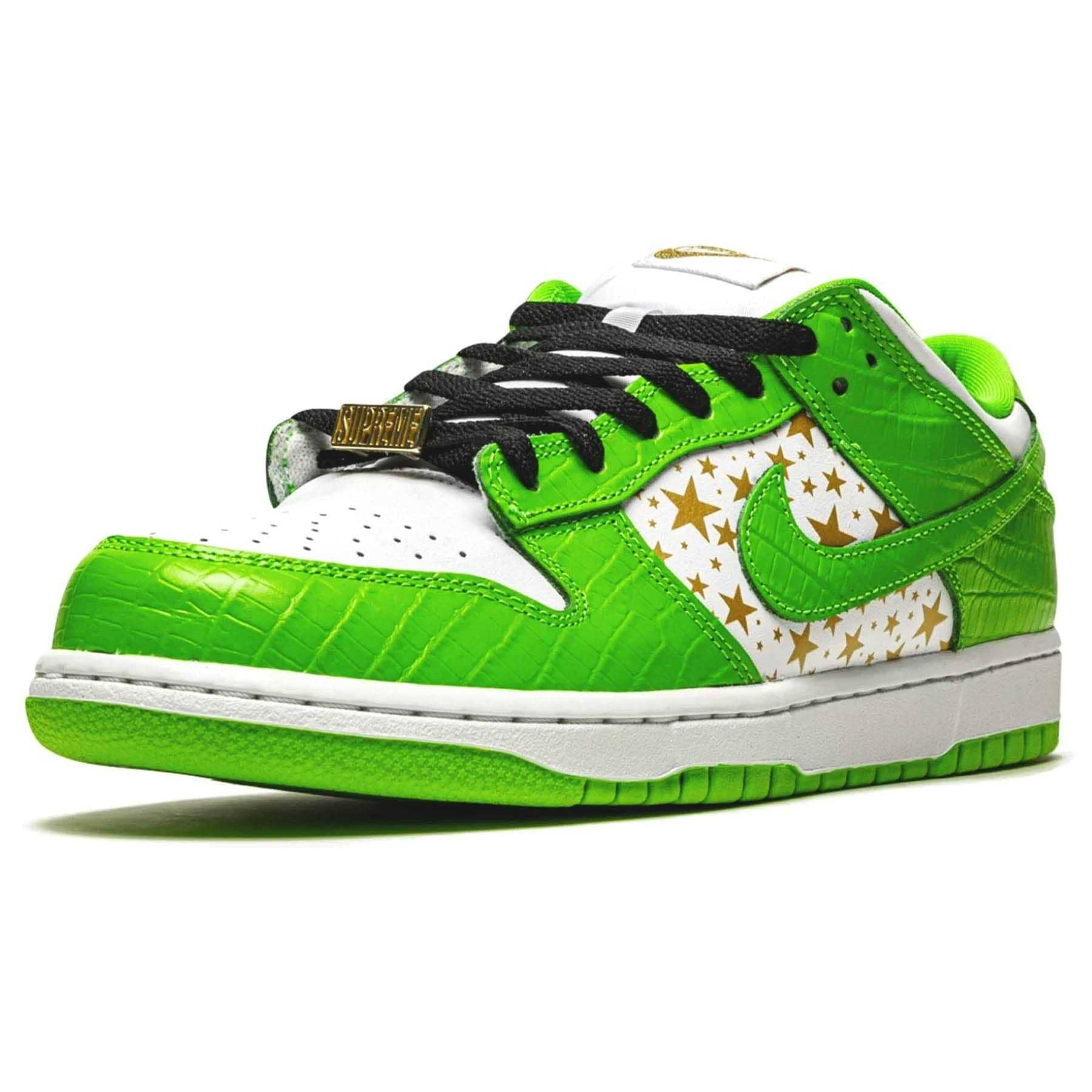 Supreme x Nike Dunk Low OG SB QS ‘Mean Green’