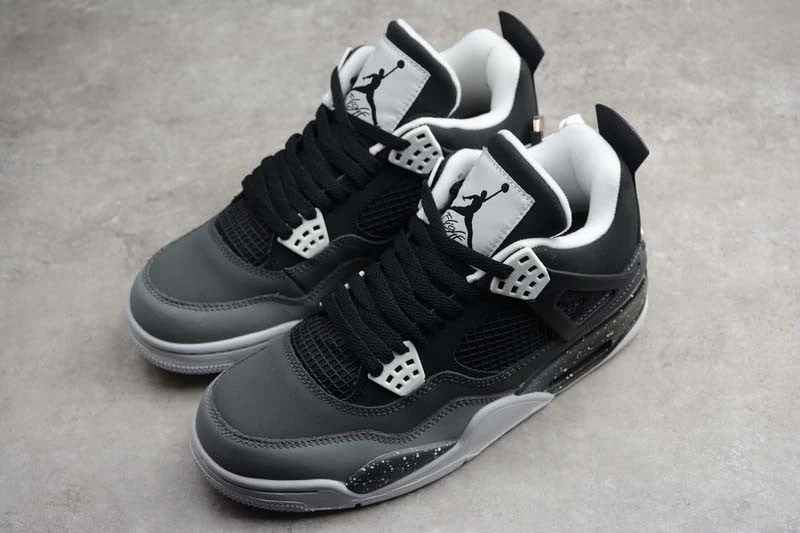 Air Jordan 4 Retro Fear