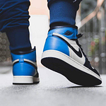 Jordan 1 Retro High OG 'Obsidian' UNC