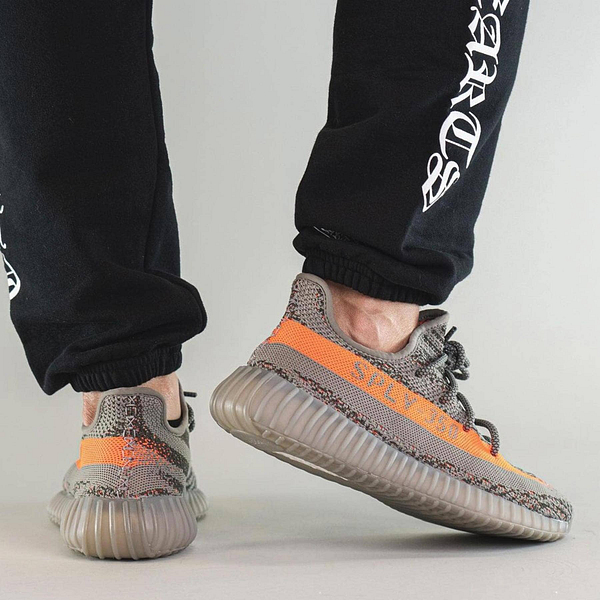 YZY Boost 350 V2 'Beluga Reflective'