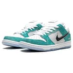 Hoobuy Nike Dunk SB Low x April Skateboards 'Turbo Green'