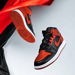 Hoobuy Jordan 1 Mid Banned (2020)