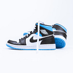 Pandabuy Air Jordan 1 Mid University Black White