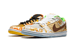 SB Dunk Low Street Hawker (2021)