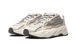 Pandabuy Yeezy 700 V2 Cream