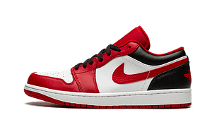 Air Jordan 1 Low Bulls