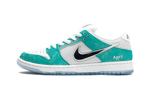 SB Dunk Low April Skateboards