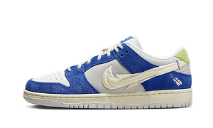 SB Dunk Low Pro QS Fly Streetwear