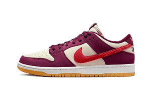 Hoobuy SB Dunk Low Skate Like A Girl Bordeaux