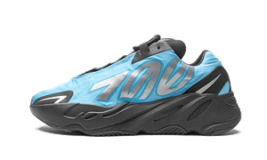 Pandabuy Yeezy 700 MNVN Bright Cyan