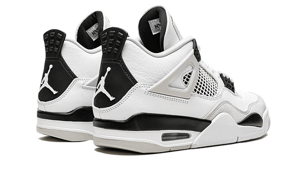 Air Jordan 4 Military Black