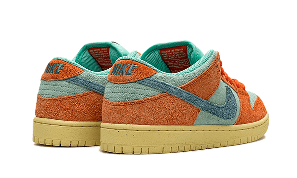 Sb Dunk Low Orange Emerald Rise