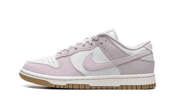 Dunk Low Next Nature Platinum Violet