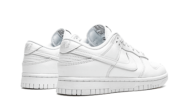 Dunk Low Triple White (2021)