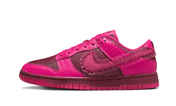 Hoobuy Nike Dunk Low Valentines Day (2022)