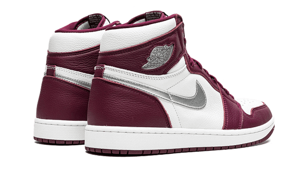 Pandabuy Air Jordan 1 Retro High And Bordeaux