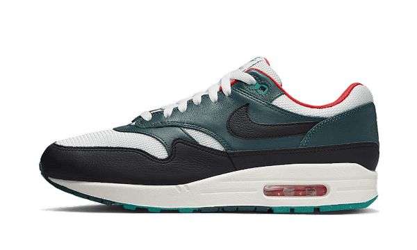 Air Max 1 Liverpool Lebron James