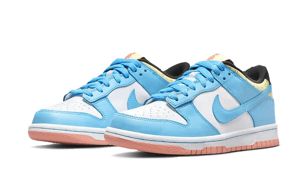 Nike-Dunk-Low-Kyrie-Irving-2.png