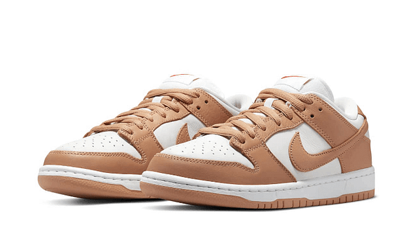 NikeSBDunkLowLightCognac1.png