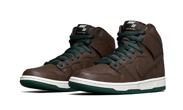 Wethenew-Sneakers-France-Nike-Dunk-High-Sb-Beef-and-Brocoli-CV1624-200-2.png