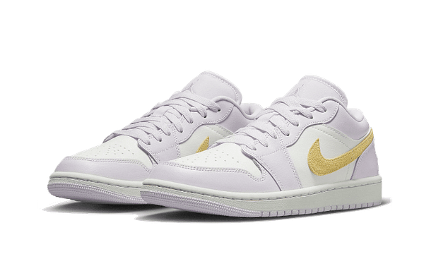 air-jordan-1-low-barely-grape-2.png