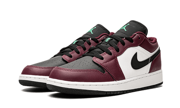 air-jordan-1-low-se-dark-beetroot-black-roma-green-wethenew-1_2.png