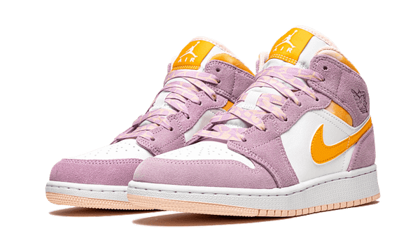 air-jordan-1-mid-arctic-pink-wethenew-1_2.png