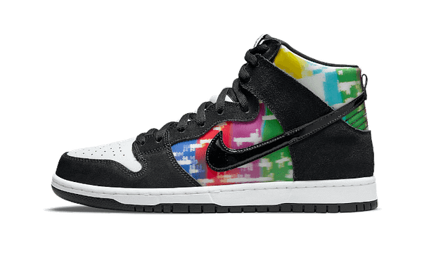 SB Dunk High TV Signal