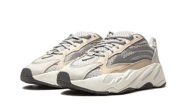 yeezy-700-v2-cream-833581.png