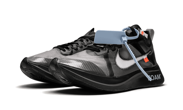 zoom-fly-off-white-black-silver-270708.png