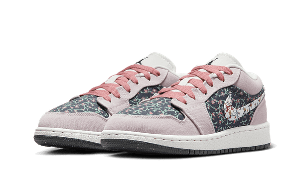 Air-Jordan-1-Low-Floral-Canvas-2.png