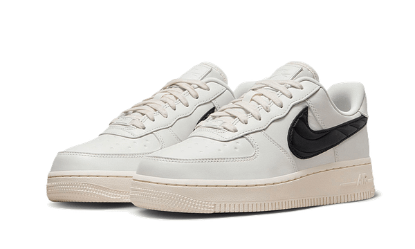 nike-air-force-1-07-quilted-swoosh-phantom-black-w3.png