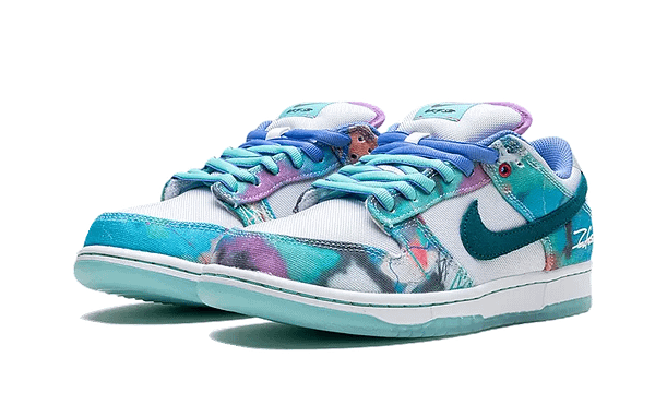 nike-sb-dunk-low-futura-laboratories-bleached-aqua3.png