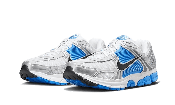 nike-zoom-vomero-5-photo-blue2.png