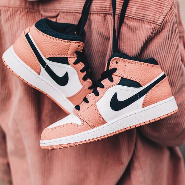 Pandabuy Air Jordan 1 Mid Pink Quartz