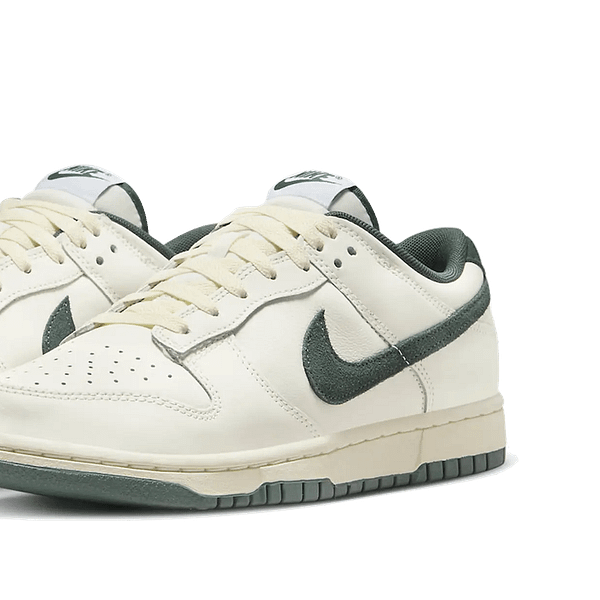 nike-dunk-low-athletic-department-deep-jungle-2.png